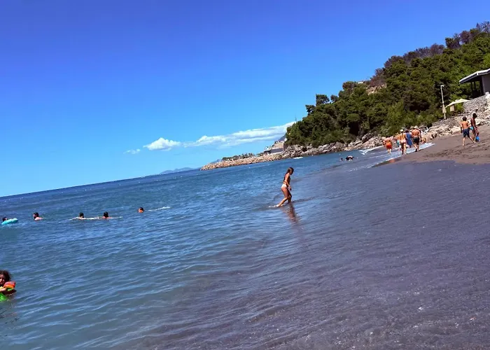 Rana Hedhun Seaside 1